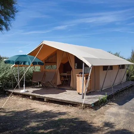 Huttopia Cote Sauvage - Ile De Re Camping