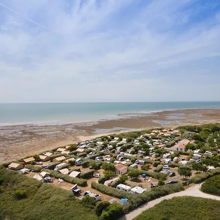 Campingplatz Huttopia Cote Sauvage - Ile De Re